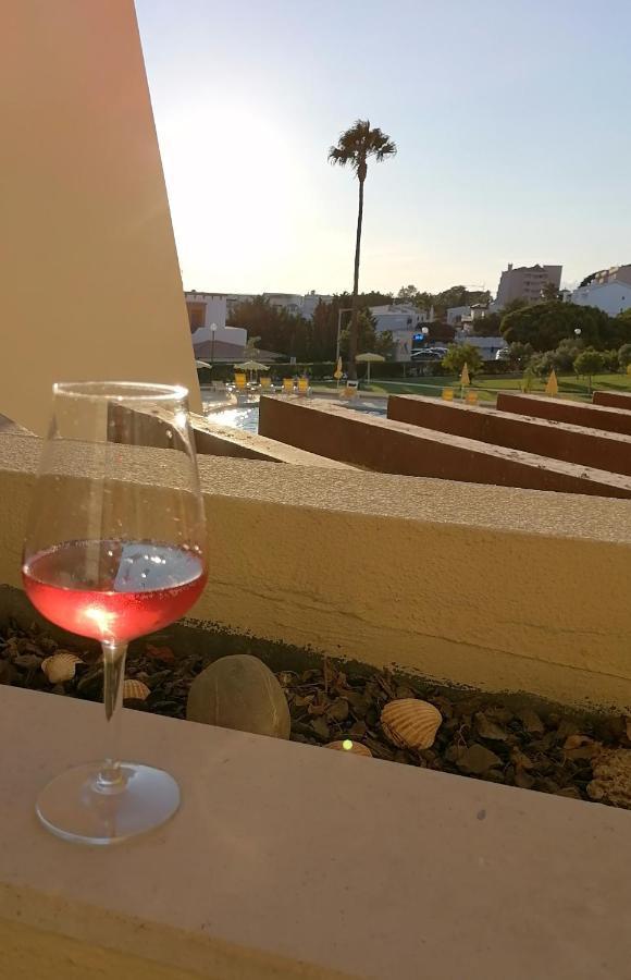 Apartamento T2 Palmeira Gale-Praia Da Gale Guia  Εξωτερικό φωτογραφία