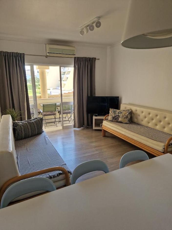 Apartamento T2 Palmeira Gale-Praia Da Gale Guia  Εξωτερικό φωτογραφία